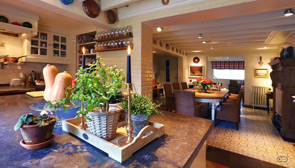 B&B Huyze Elimonica ออสเทนด์ ภายนอก รูปภาพ